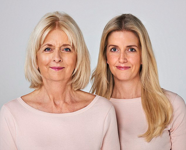 Mom Daughter Faces Combined Show How Alike