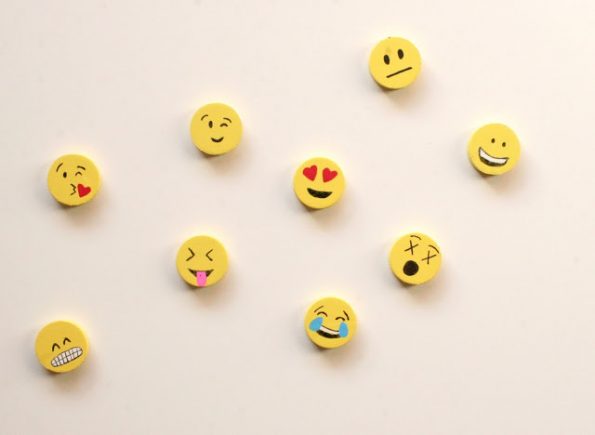 DIY Emoji Magnets Are Easily The Most Expressive Magnets