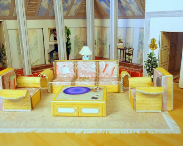 golden-girls-papercraft-house-4