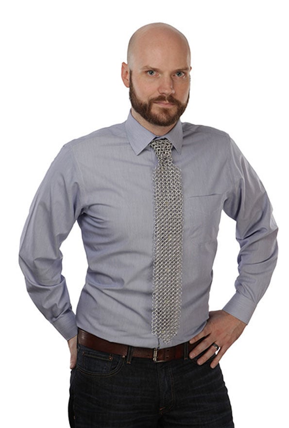 chain-mail-neck-tie-2