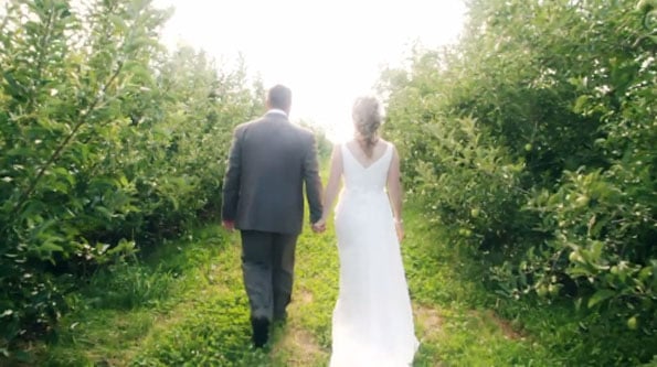 man-surprises-fiance-plans-entire-wedding-8