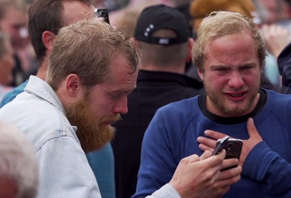 1000-people-eat-ghost-peppers-video-1