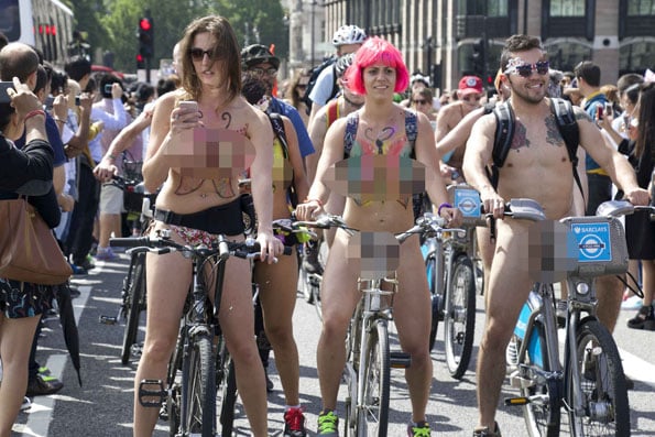 world-naked-bicycle-ride-2