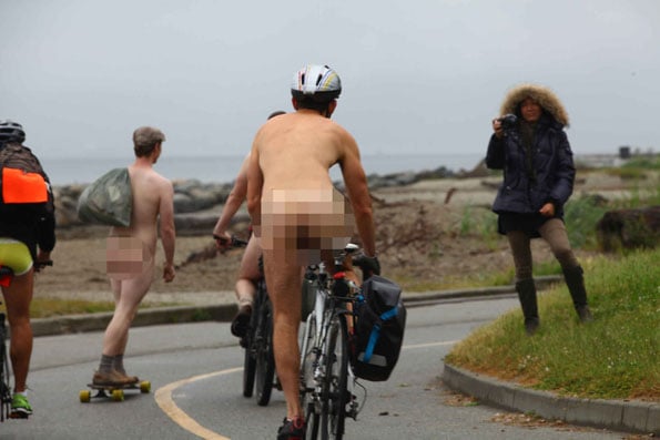world-naked-bicycle-ride-5