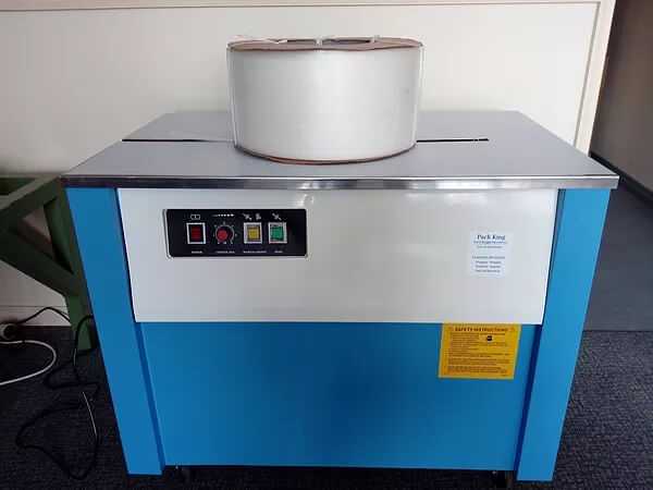 Semi Automatic Strapping Machine Distinguished From Fully Automatic Strapping Machine