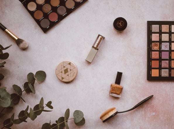 makeup kit