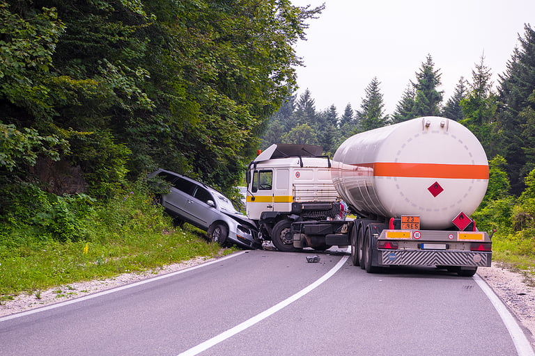 Can You Sue for a Truck Accident in Pensacola?