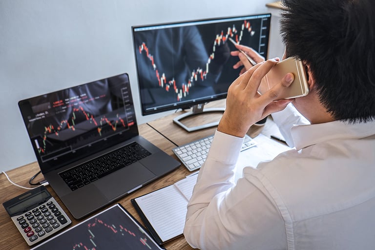 What are the reasons that make bitcoin a perfect trading option?