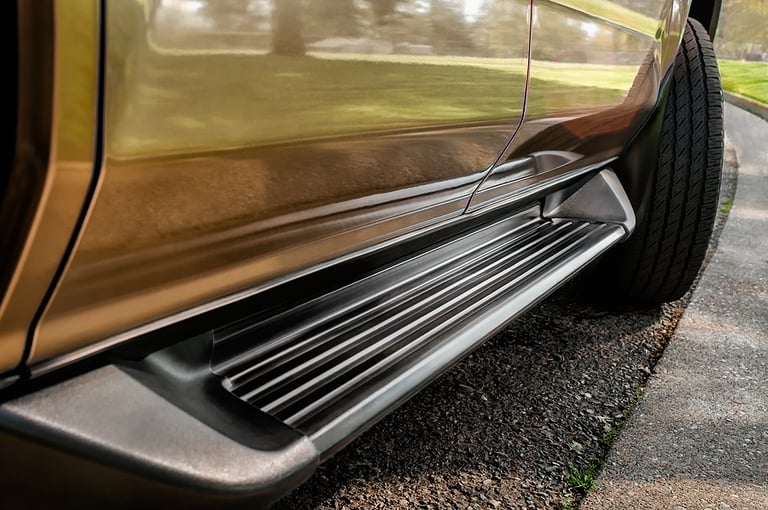 How to Choose The Best Finish For Your Nerf Bars