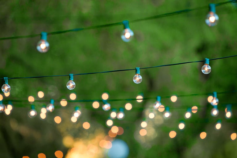 Bring Party to Your Lawn with Stunning Yard Signs      