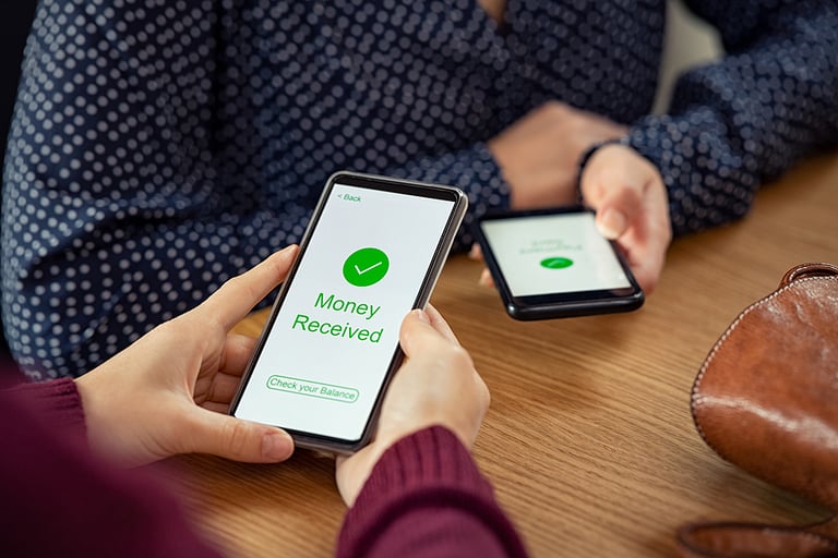 People Like to Make Payment by Phones- And Here Is Why
