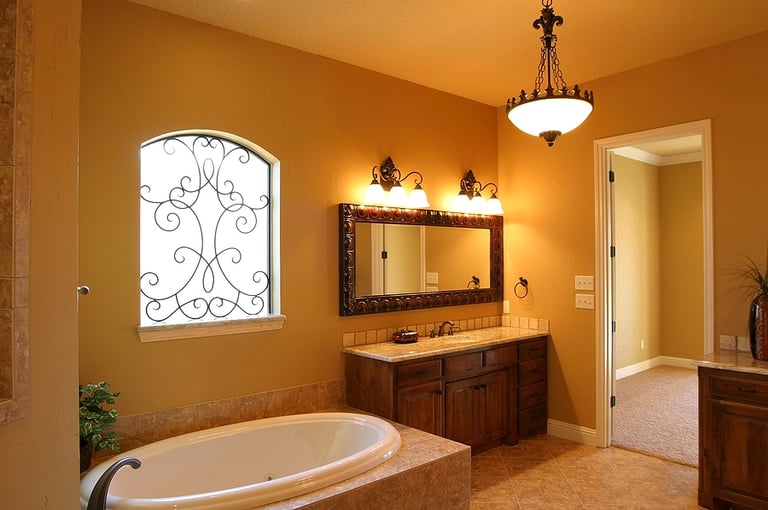 Maximizing Space and Style in Compact Bathrooms