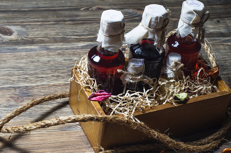 7 Unique and Affordable Liquor Gift Sets for Any Occasion