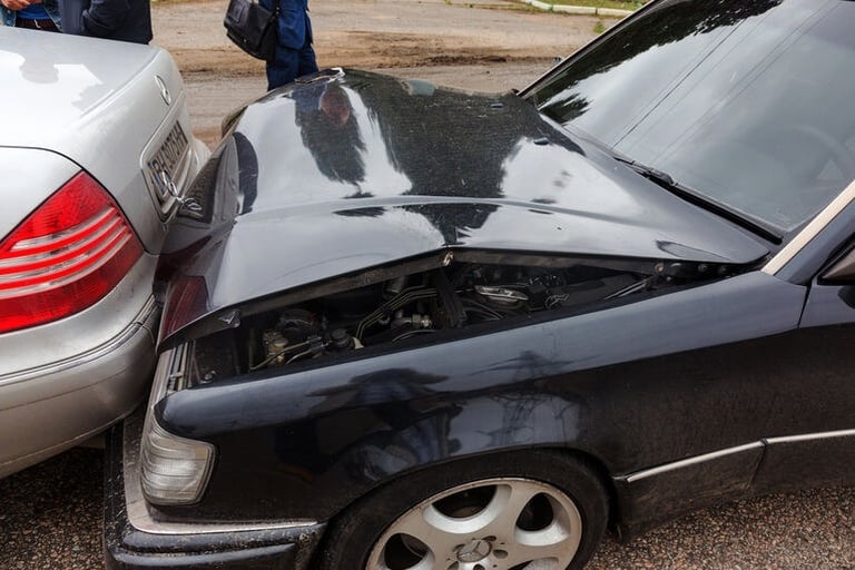 The Old Rules After a Fender Bender Don’t Work Anymore, So What Should You Actually Do
