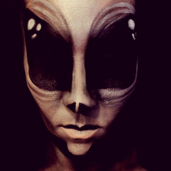 GAHHH! Creepy Alien Face Paint