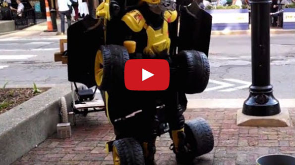 Street Performer Dresses & Acts As A Transformer