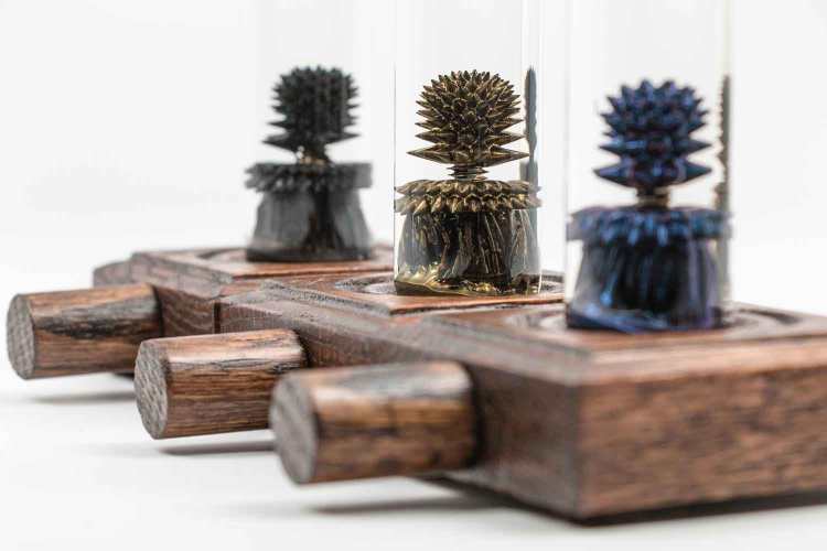 Elegant Wood and Glass Sculpture: The Nano Tree
