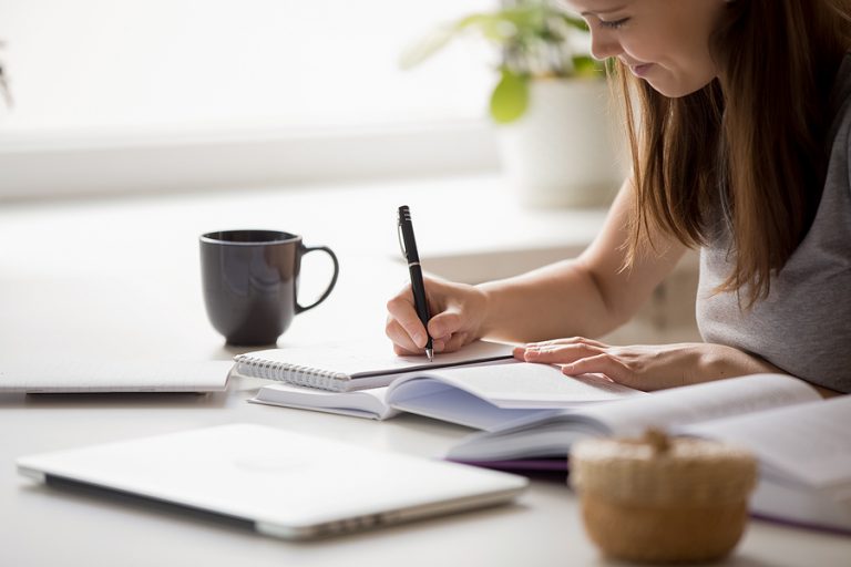 How Easily the Students Can Easily Improve Paper Writing Skills
