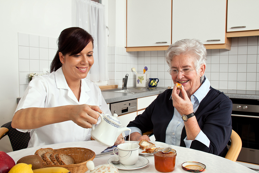 How to Find the Right In-Home Caregiver for Your Loved One