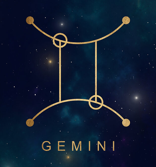 5 Signs a Gemini Man is Attracted to You