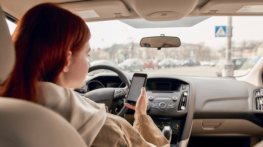 What Is Considered as Distracted Driving In Alberta?