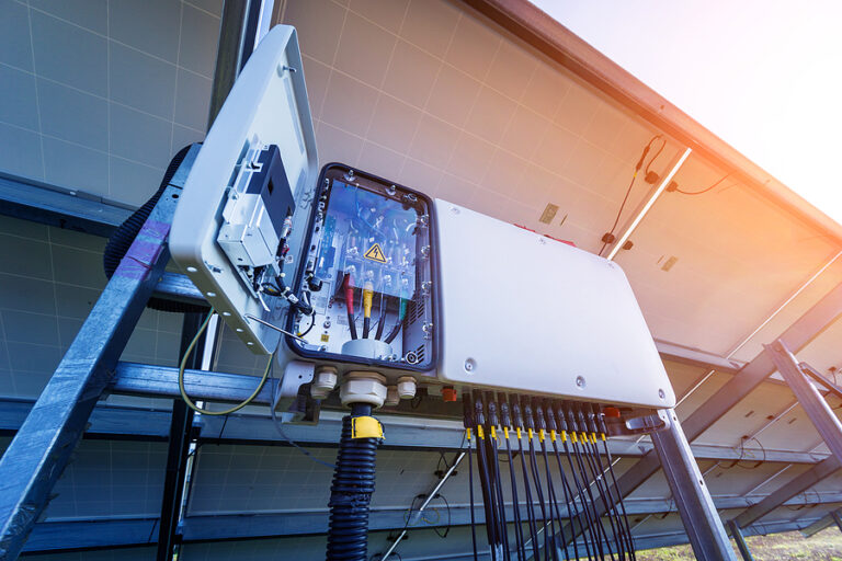 Opened voltage inverter at the back side of solar panel
