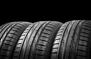 Tyre comparison: Continental AllSeasonContact vs. Goodyear Vector 4Seasons G2