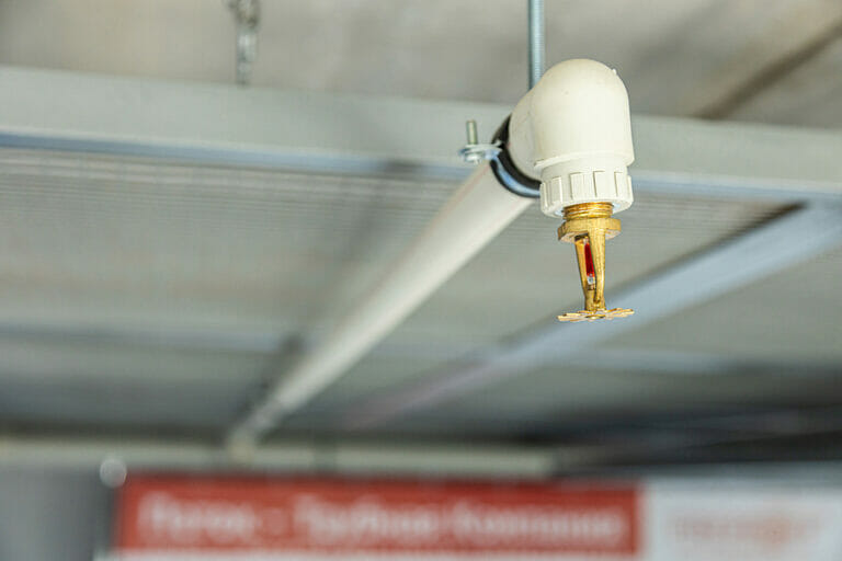 5 Reasons to Replace a Commercial Sprinkler System
