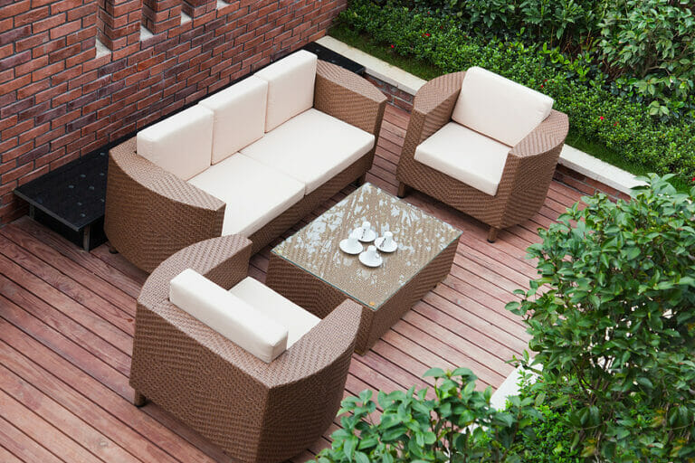 Expert Tips on How to Pick the Perfect Patio & Deck for Your Home