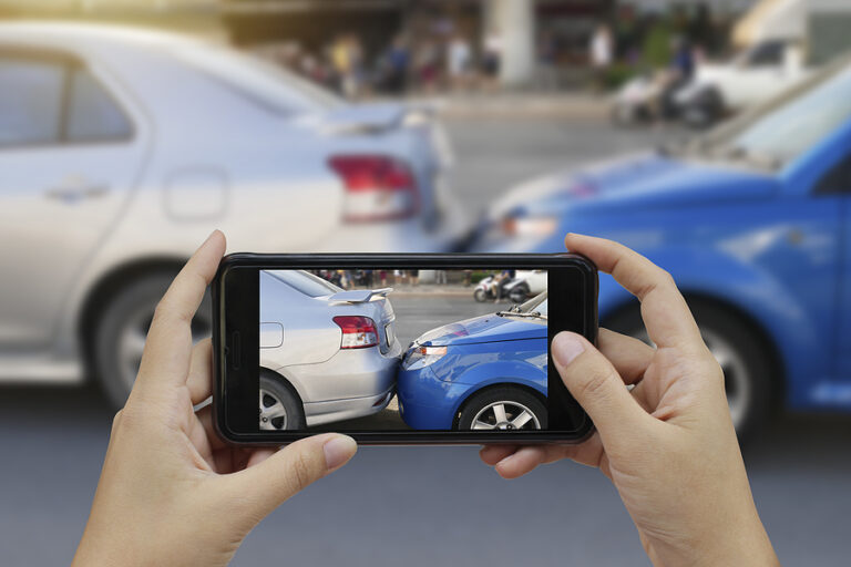 Single-Vehicle Accidents: Legal Implications and Compensation